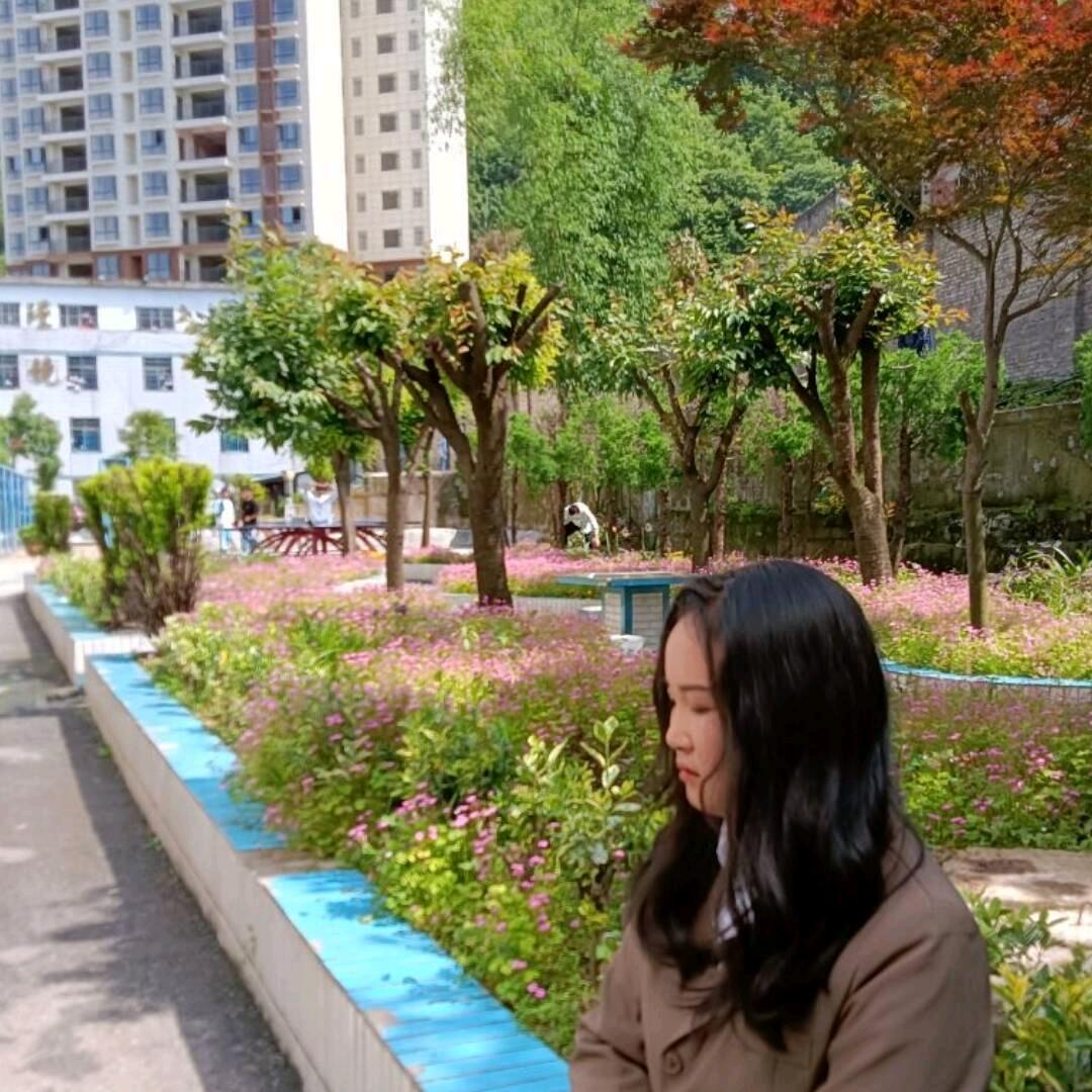 做最好的自己:、-:……