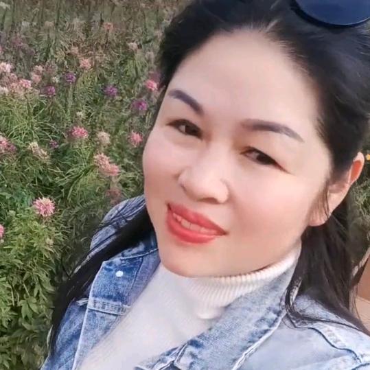 微微笑兰兰76年的龙吉祥如意💰💰💰