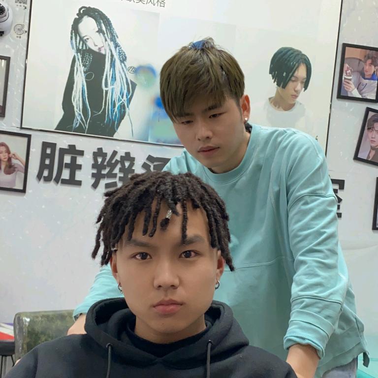 长沙市TG脏辫店接发工作室 脏辫教育培训