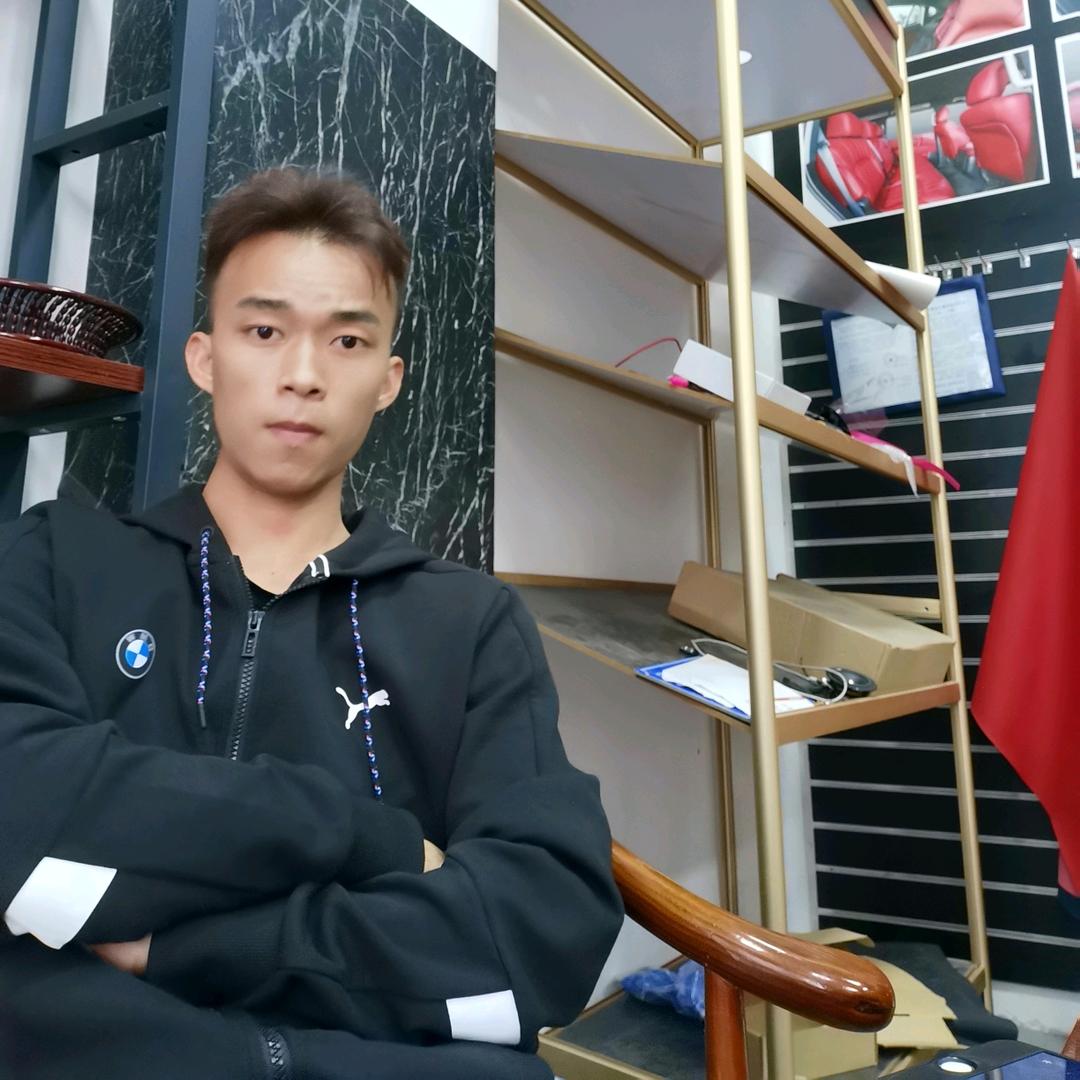 疯狂老李内饰