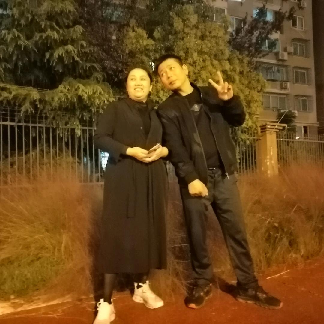 李军