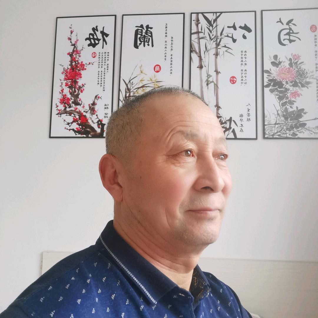 快乐的.86叔