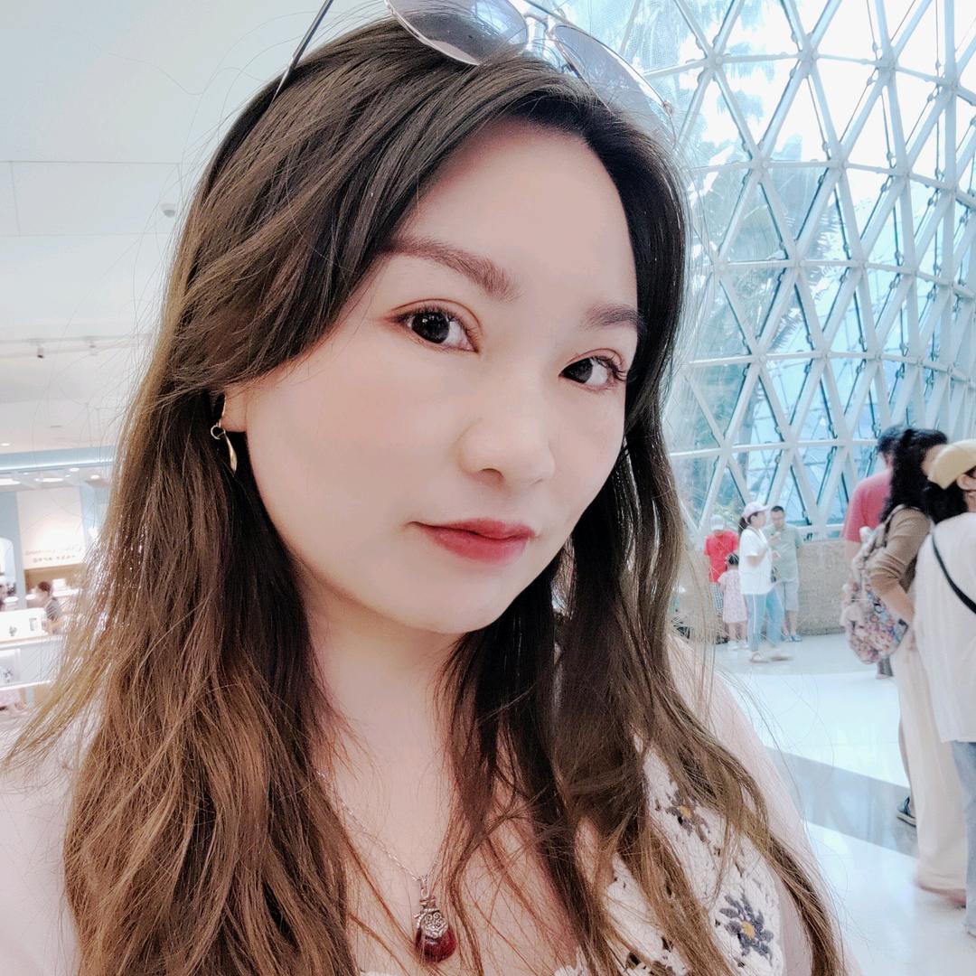 佳佳