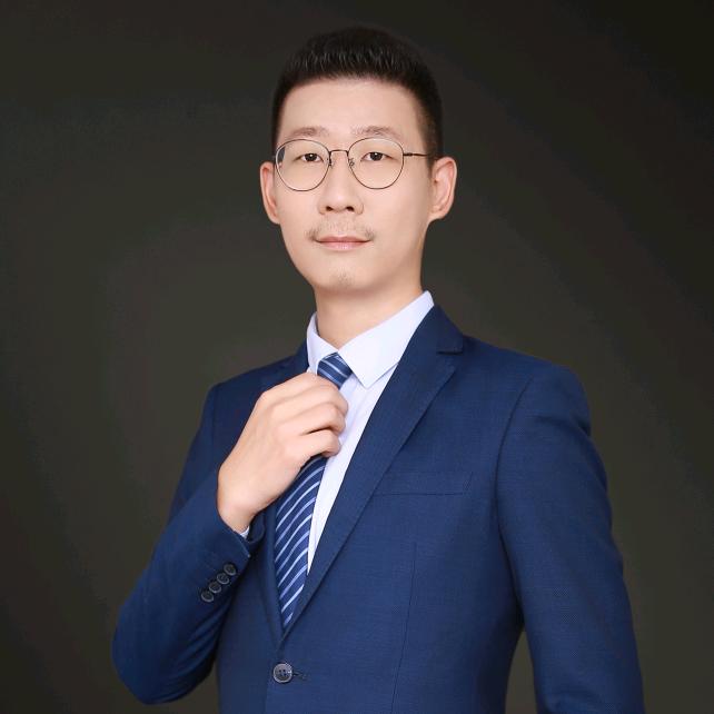 德茏地产吴店长