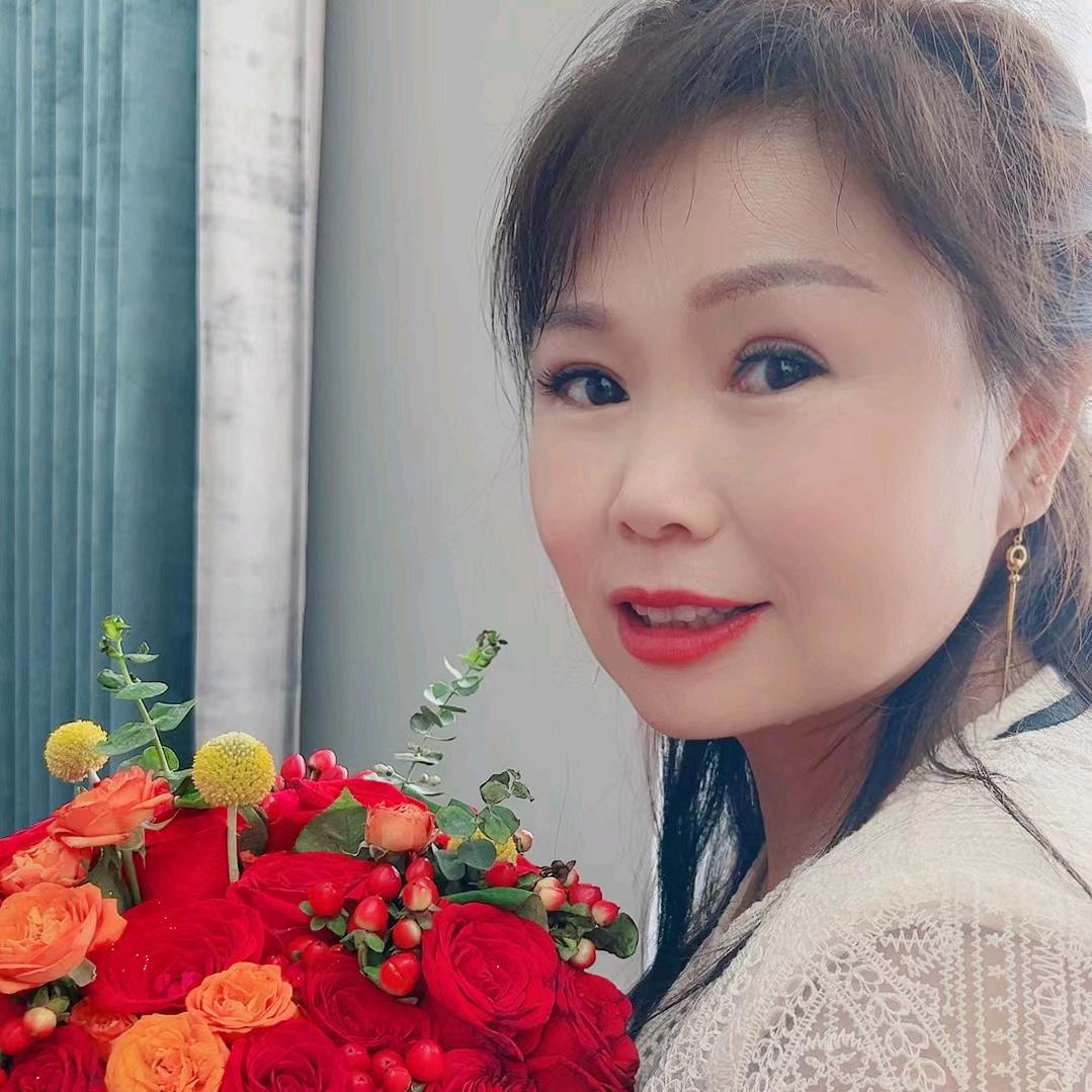 白佛学雷水暖卫浴瓷砖