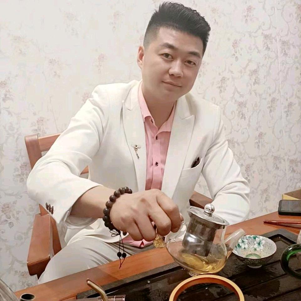 雅痞帅修面采耳养生