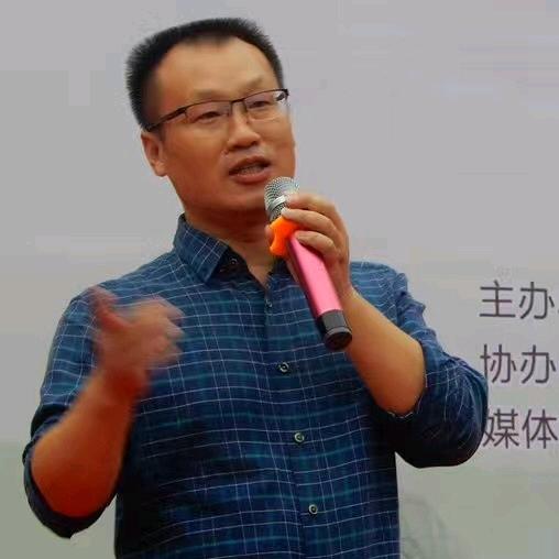 我爱祖国的蓝天