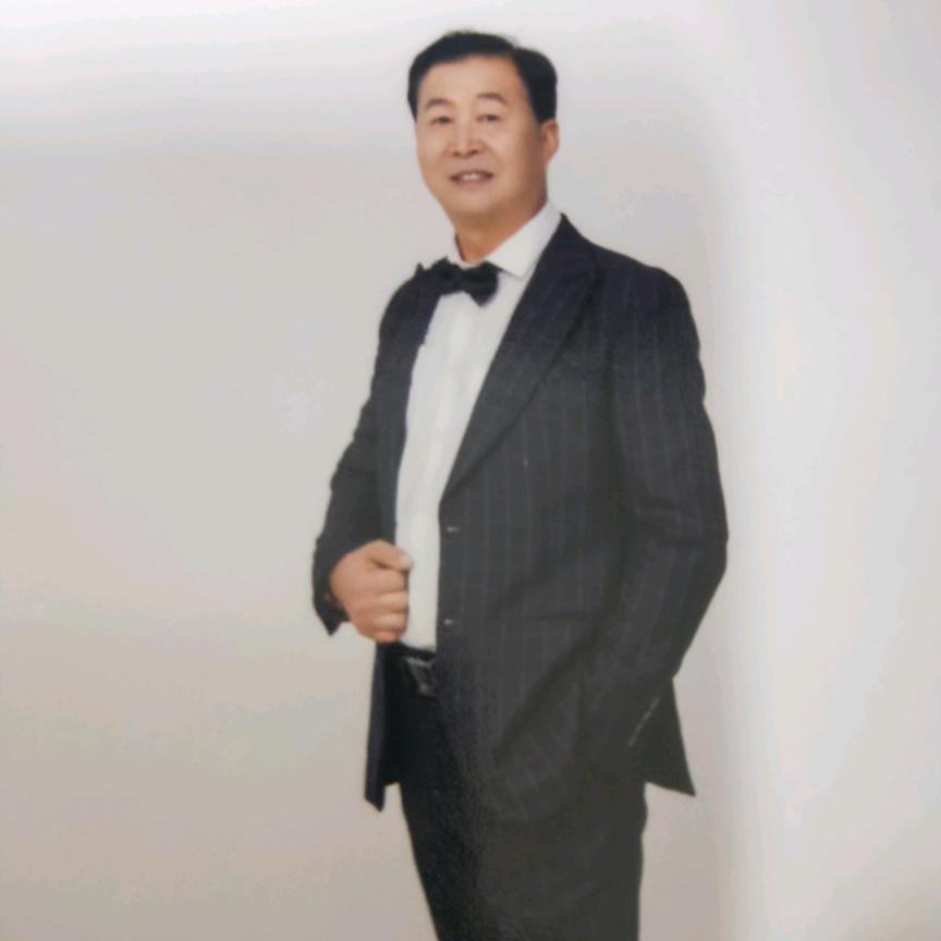 刘六一🌹🌹🌹💔💔💔