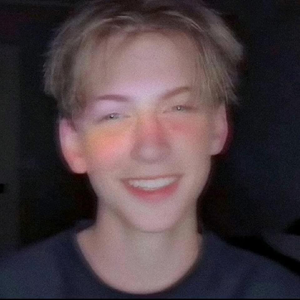 Zy..