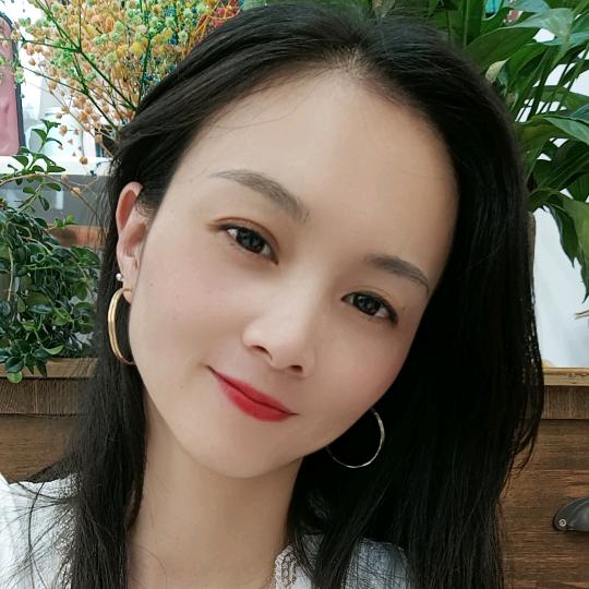黄瑶玲(独衣无二穿搭店)
