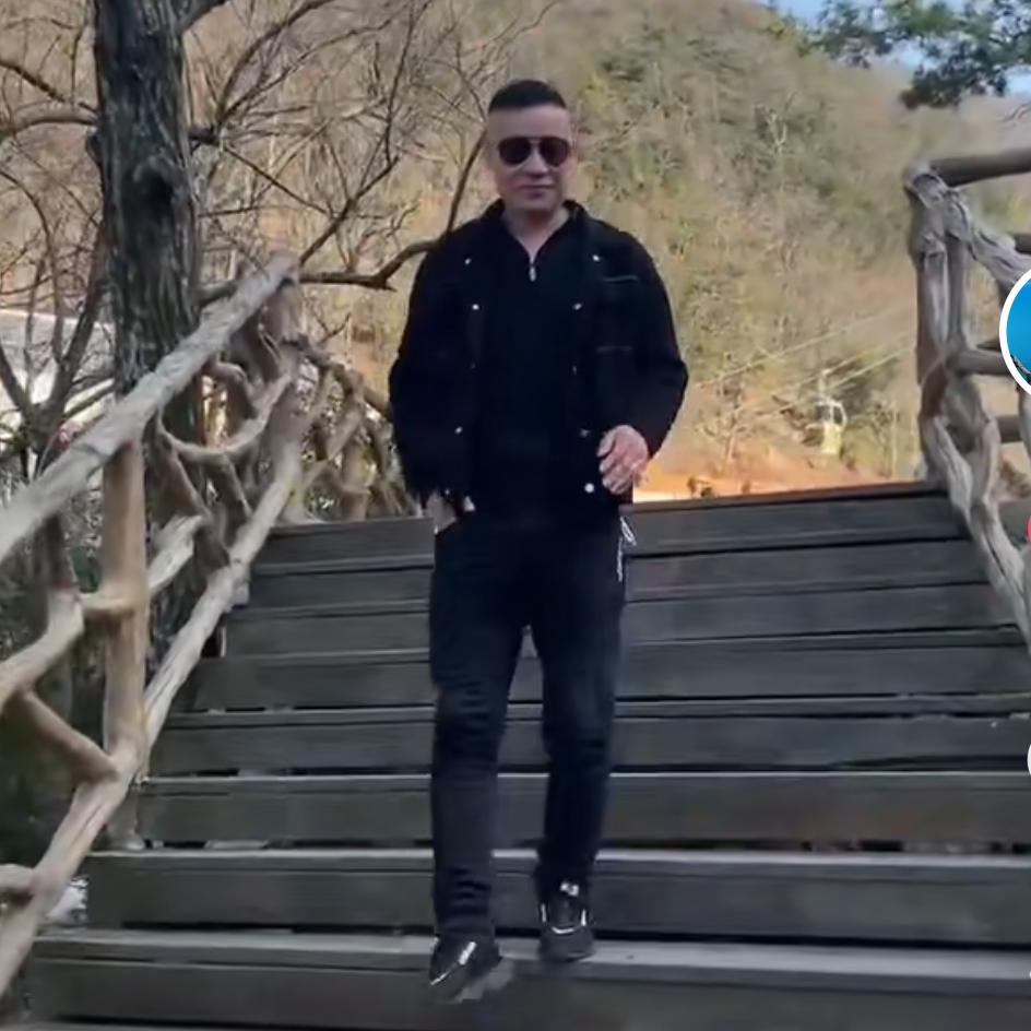 CHEN伟