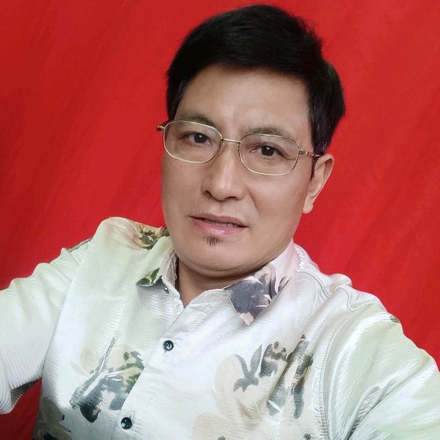 杨火火，晚上七点半开播，