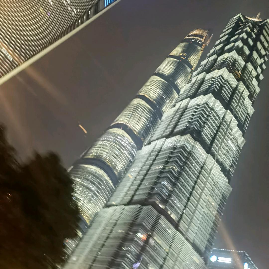 三只蚂蚁🐜🐜🐜