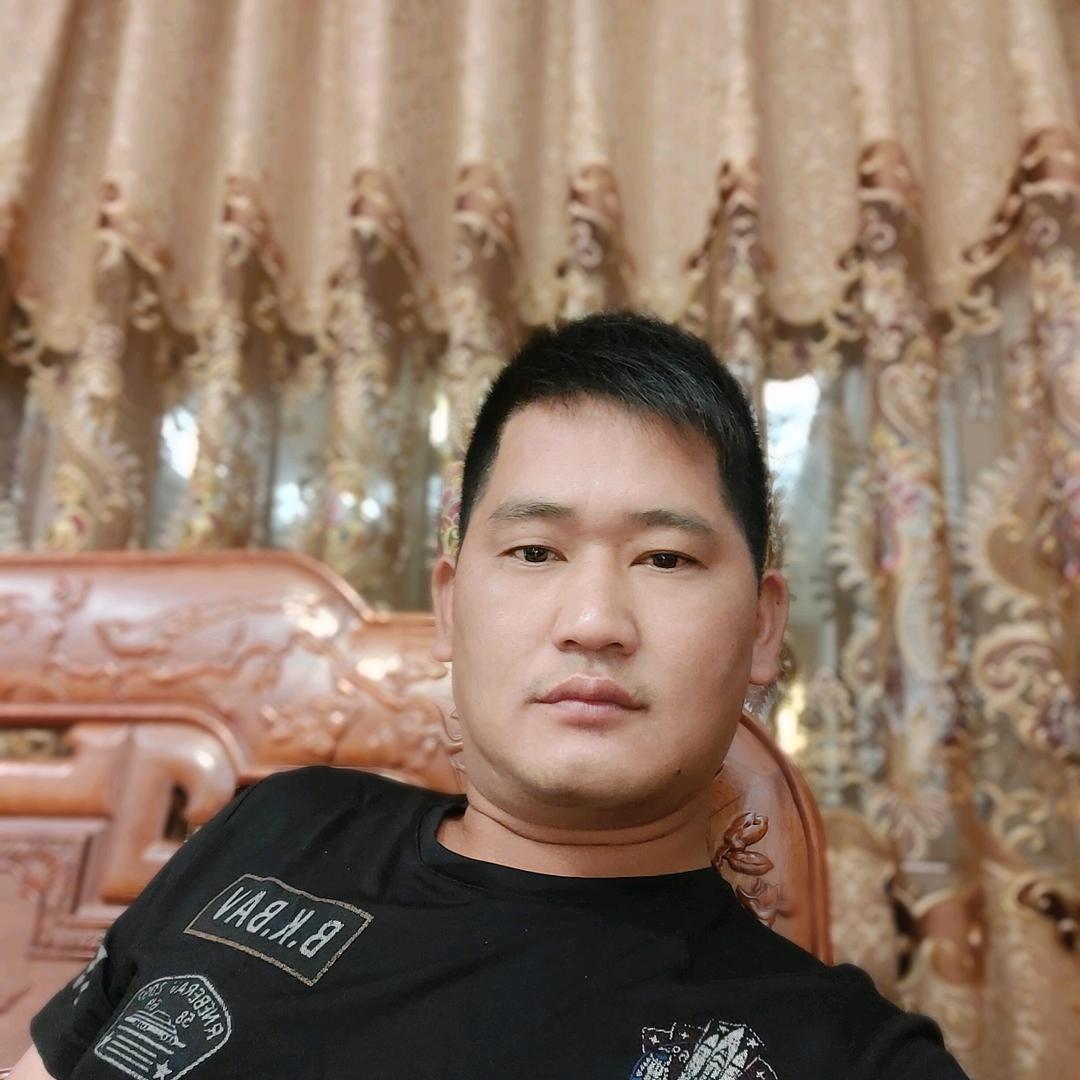 长兴园林长期供应 各种品种 地苗陈炳喜