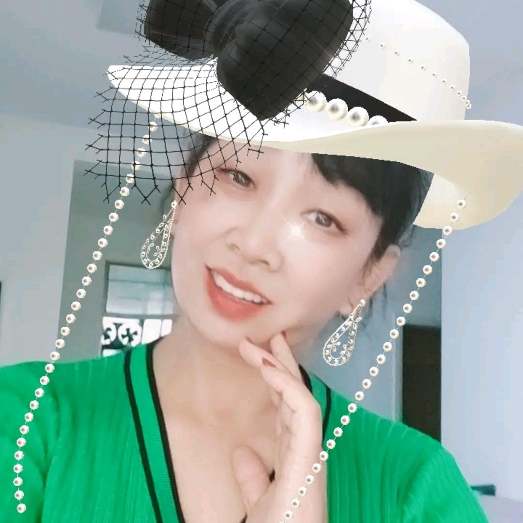 单身荷花姐