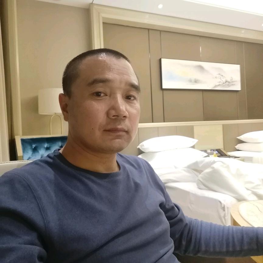 《阳光》冯贝勒