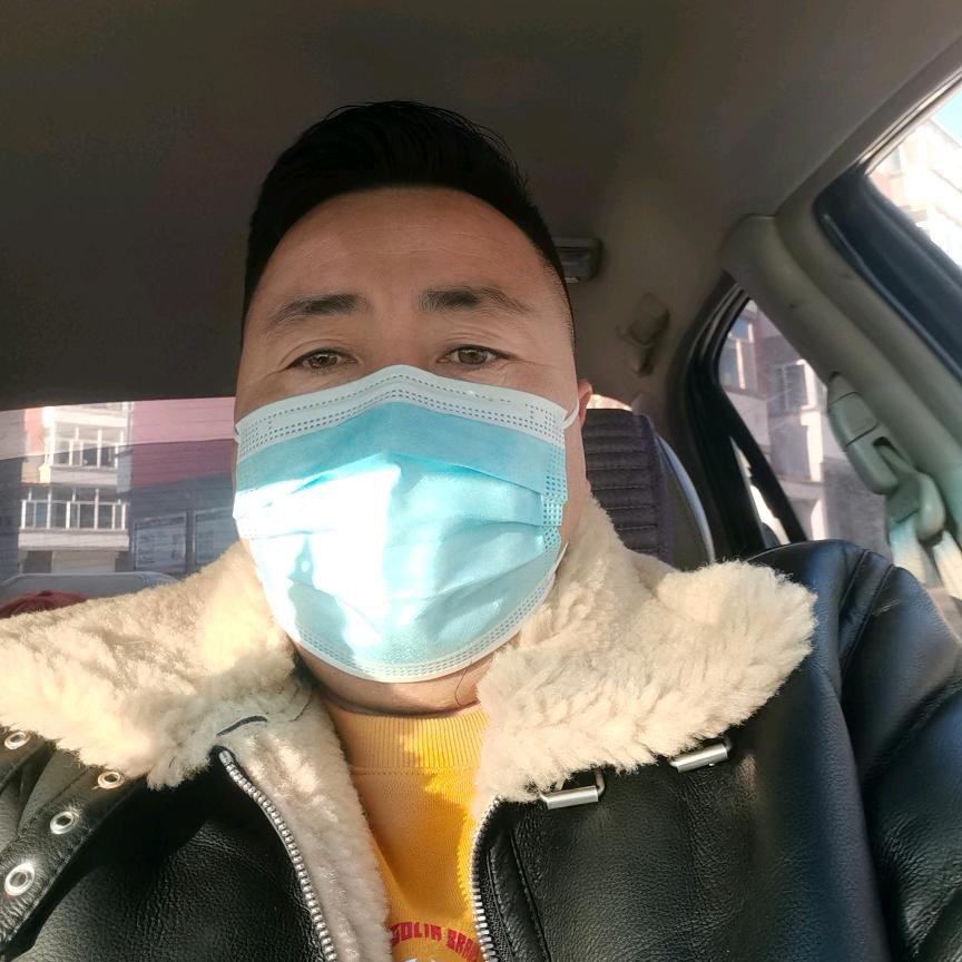 伊德日贡