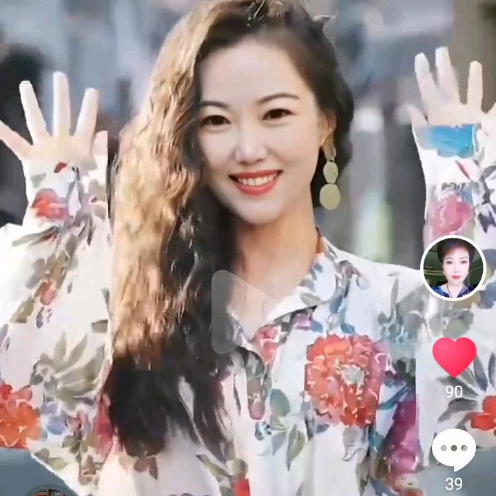 红玫瑰（晚上8点2 8分开播）