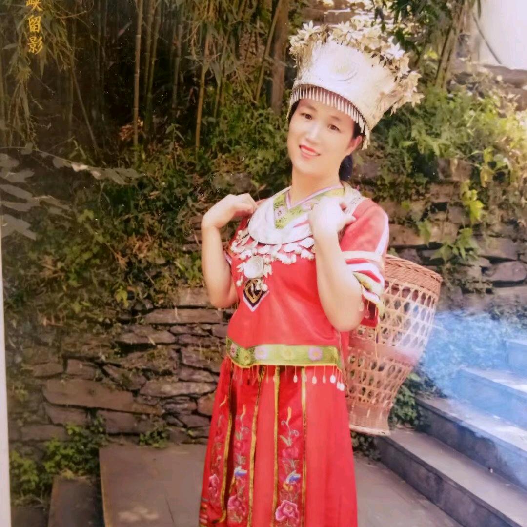小汤圆《谢绝连赞》