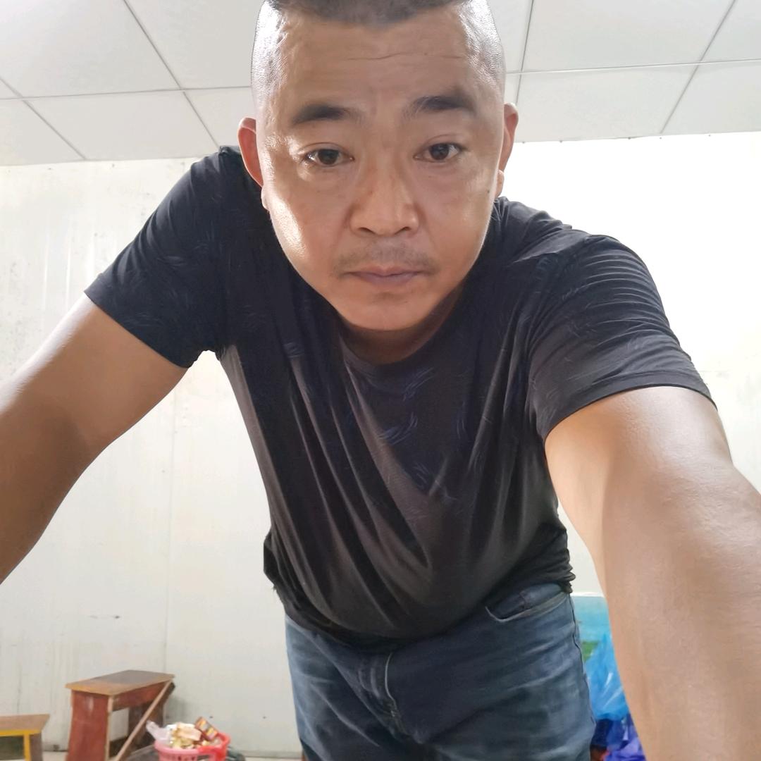 地摊老王