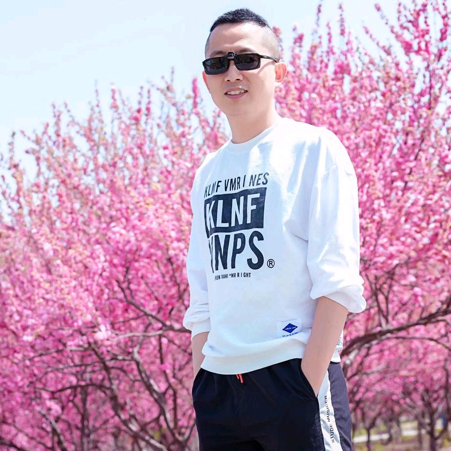 摄影师阿明