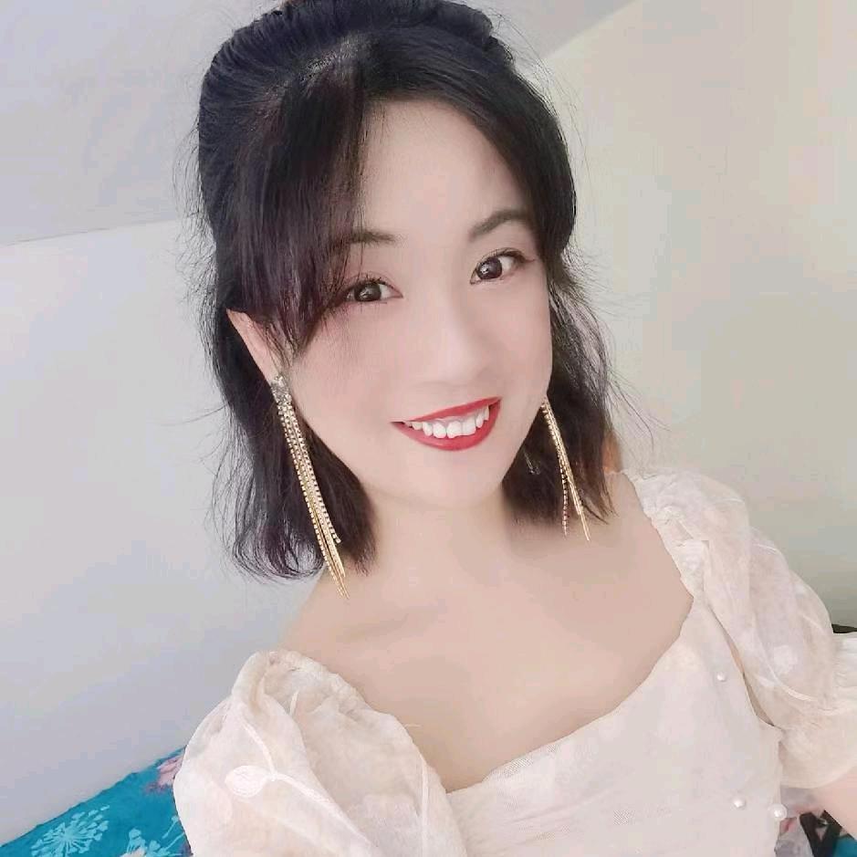 爱跑步的小鲁班（晶小朵）