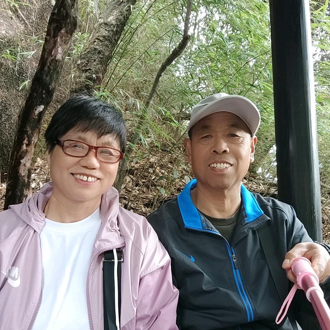 潘振梅