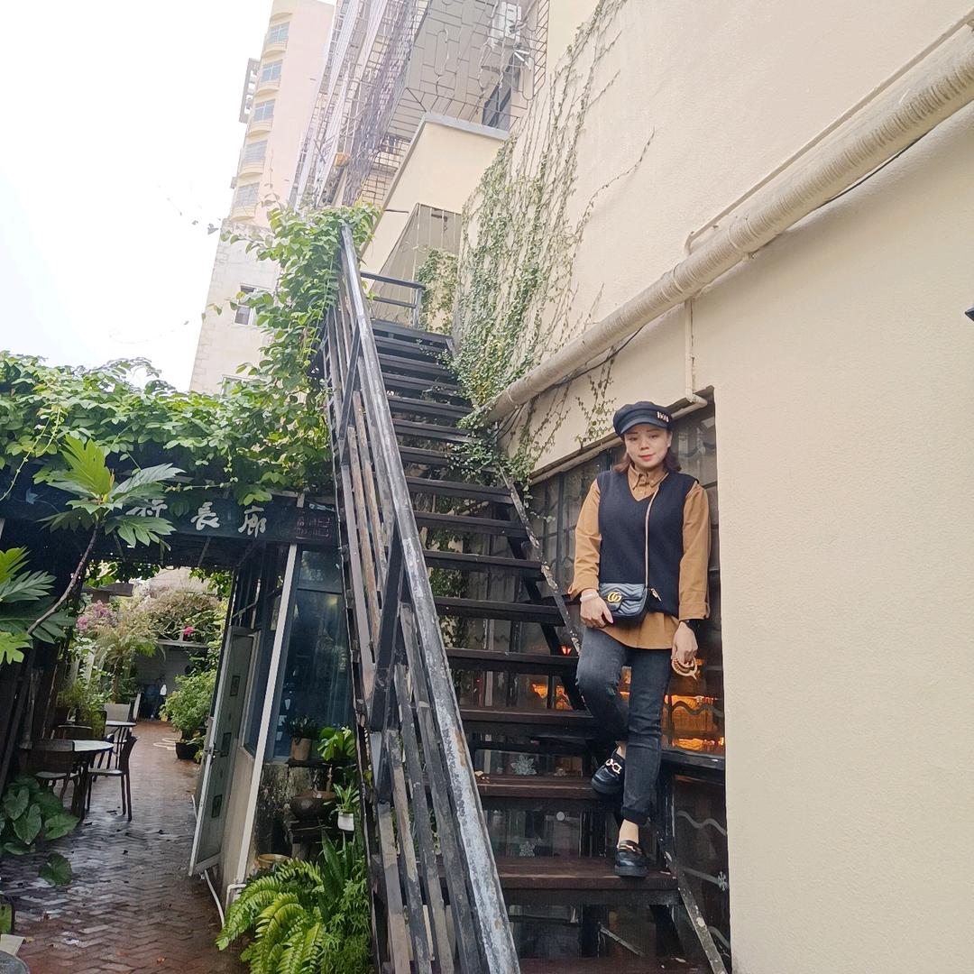 鲨鱼仔童装