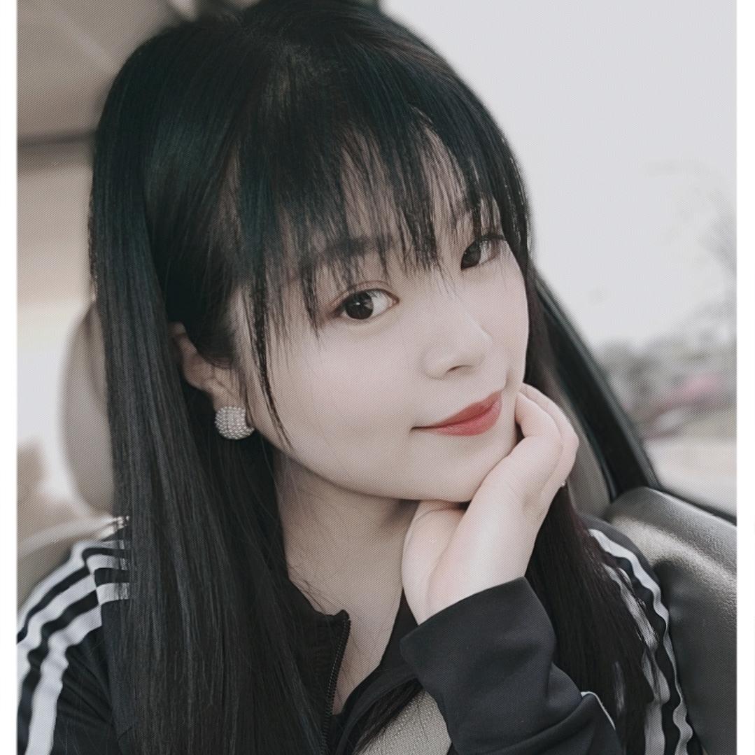 芳芳（寻鱼先生鱼火锅）