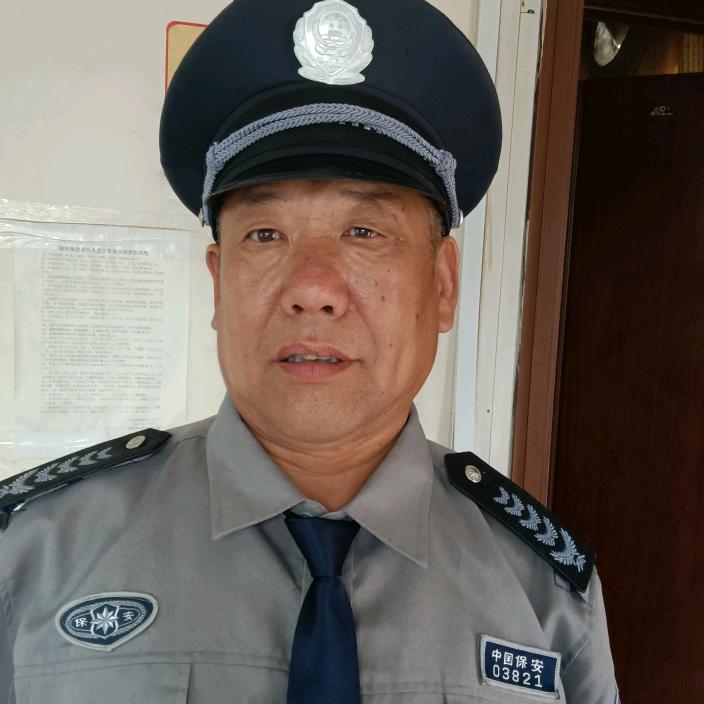 韩战卿
