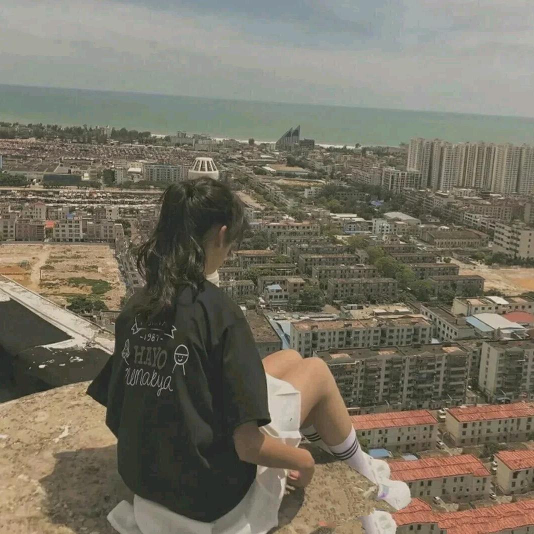 荔荔枝枝头像
