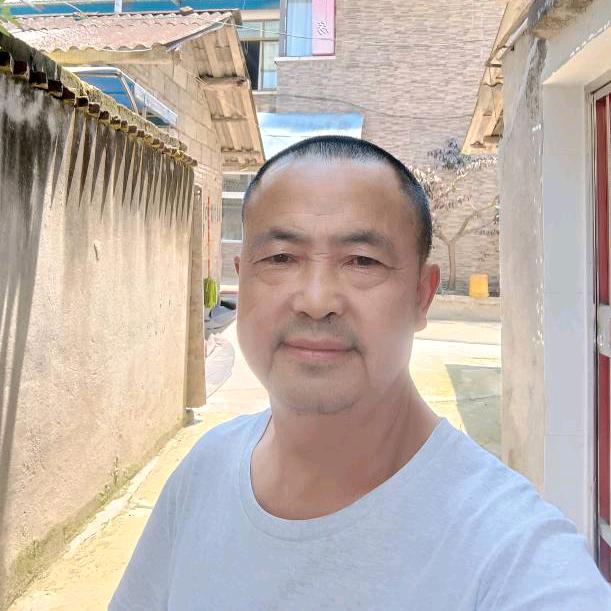 都江堰顺江客栈