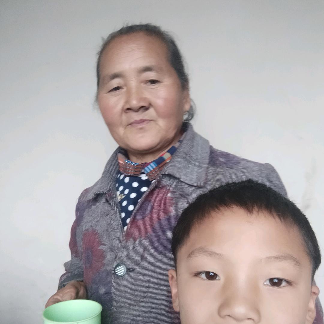 窦长碧