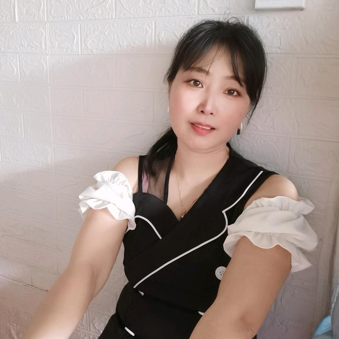 仁和，老何土菜馆欢迎新老客户关顾。