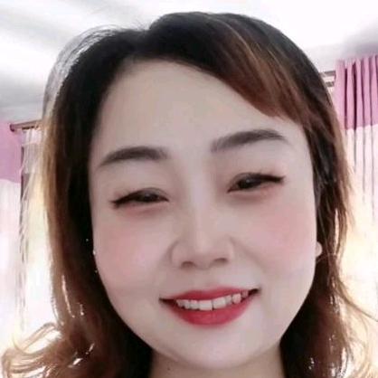 小苹果《晚上十点开播》