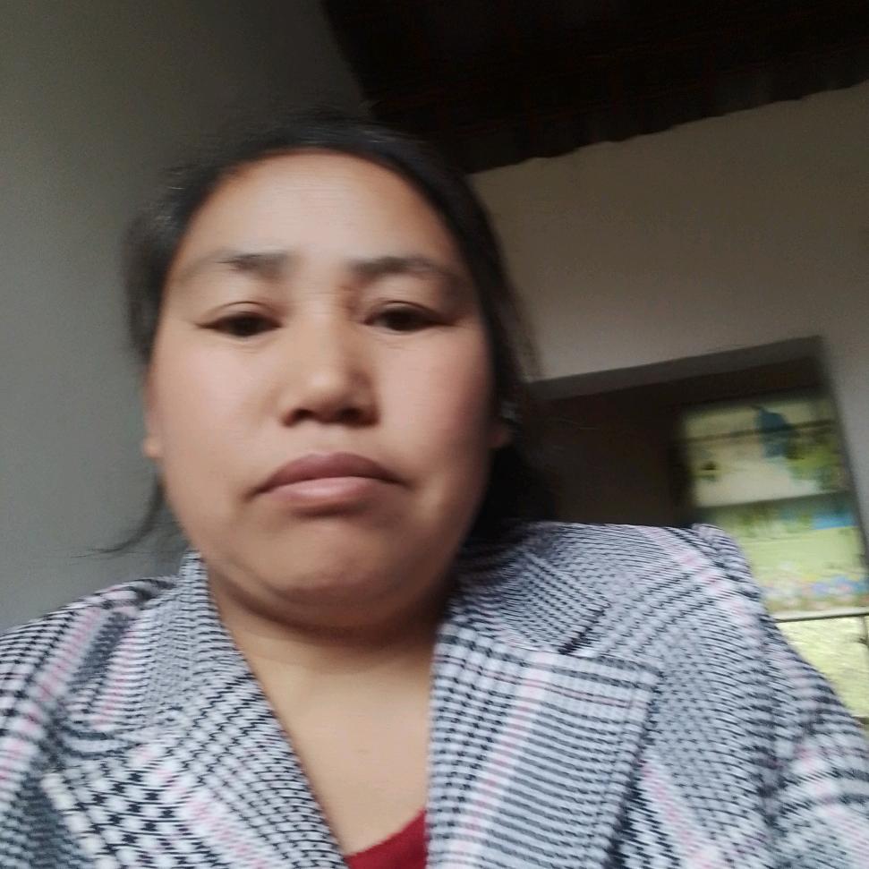 梅小飞