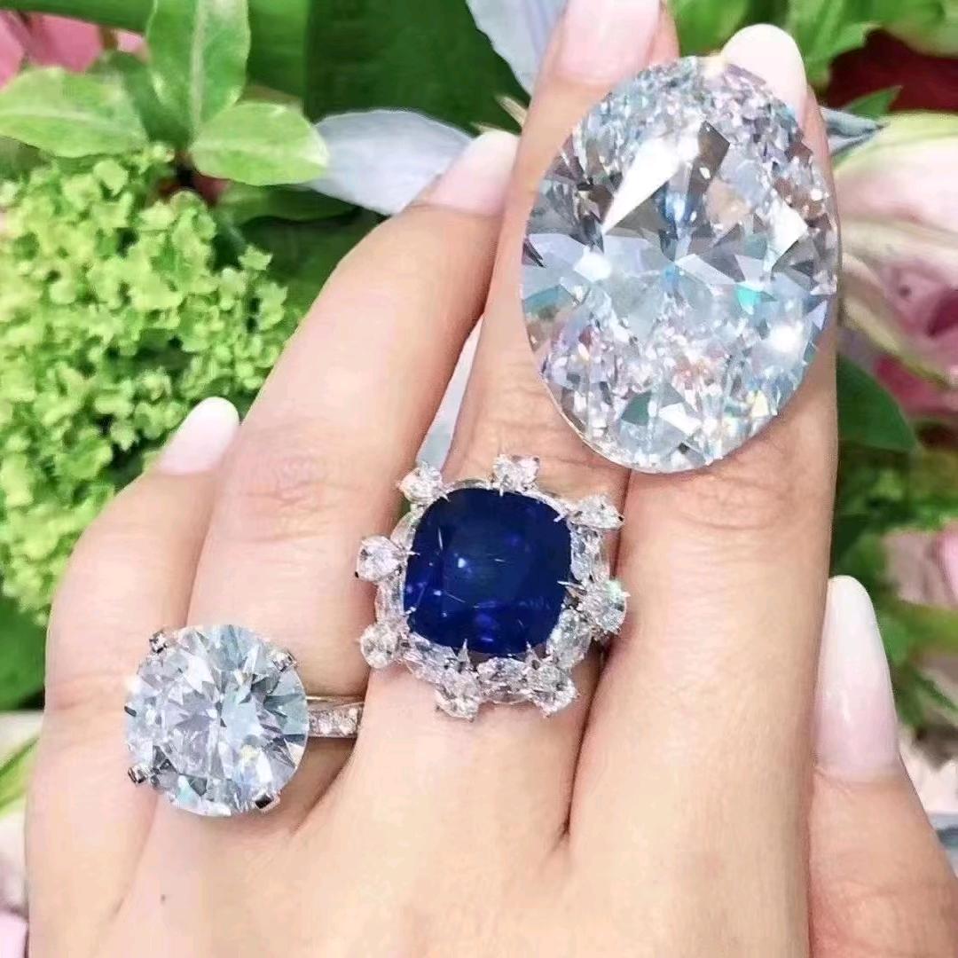 卖珠宝的佳音吖