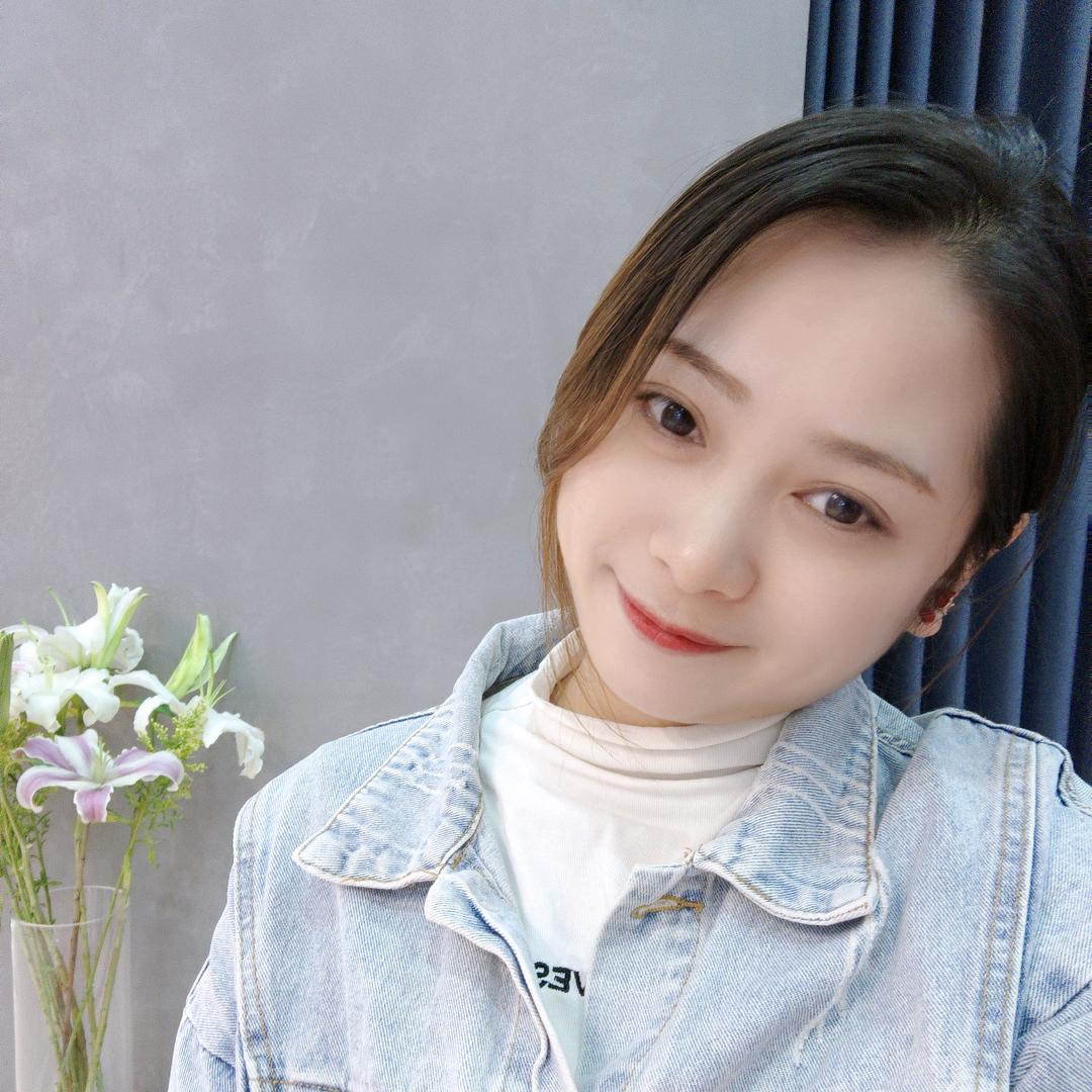 悠哉悠哉的小陈妹