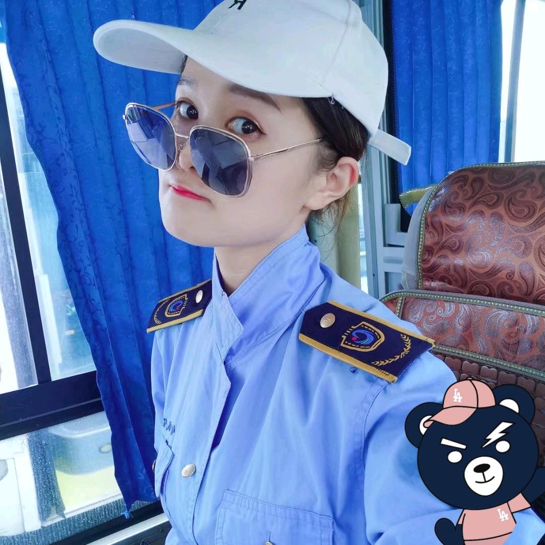 闹闹姐