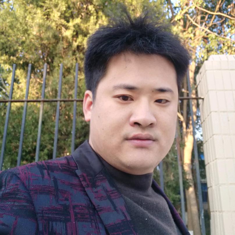 *^  ♛ 默默  ♛  _^