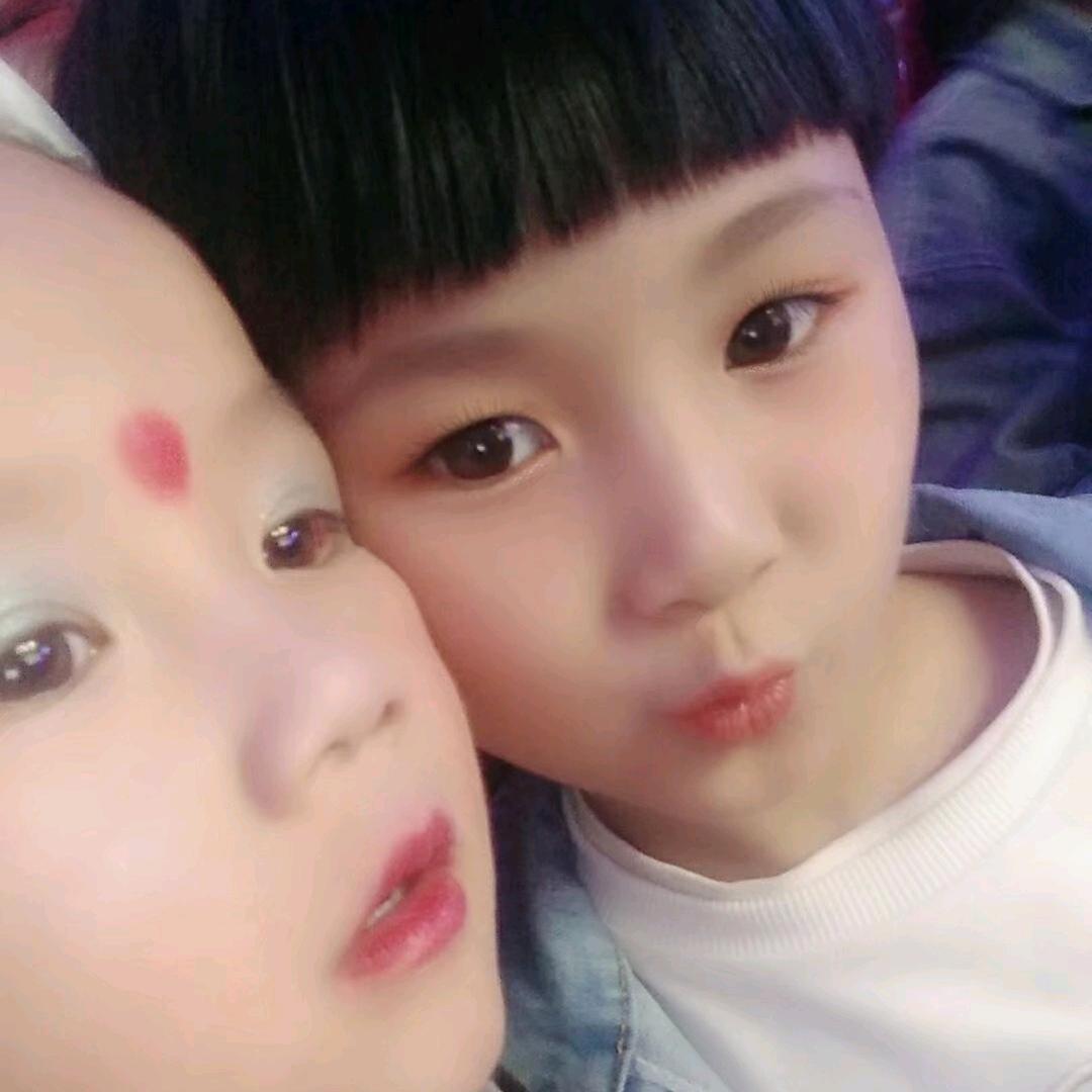 一儿    一女  一世界