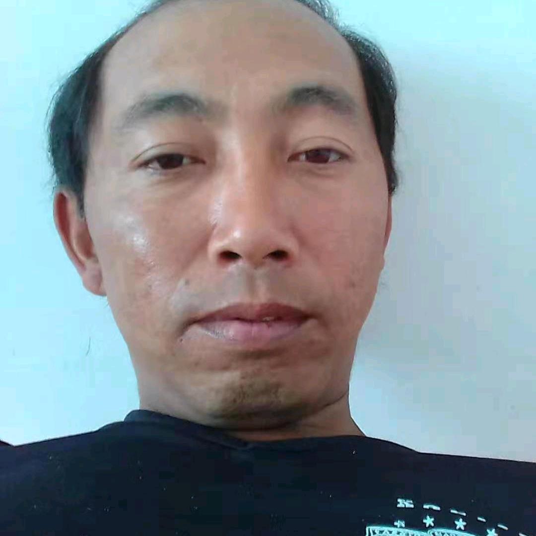 曾居平