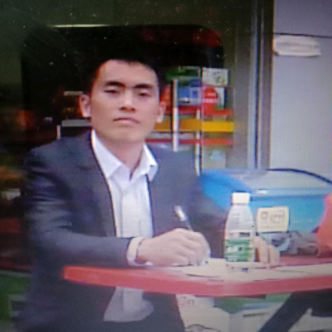 长期供应出售原生态黄牛大猪小猪香猪