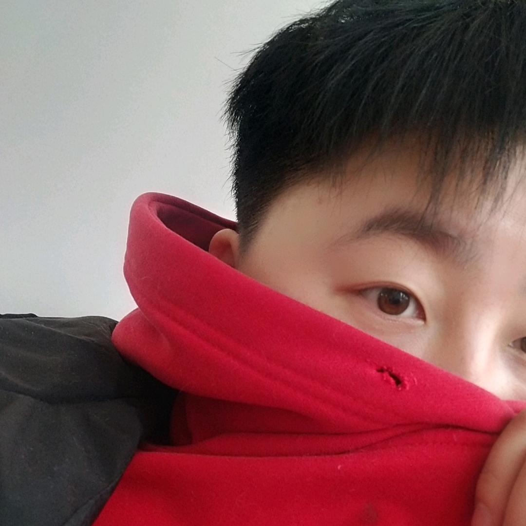关忆彤