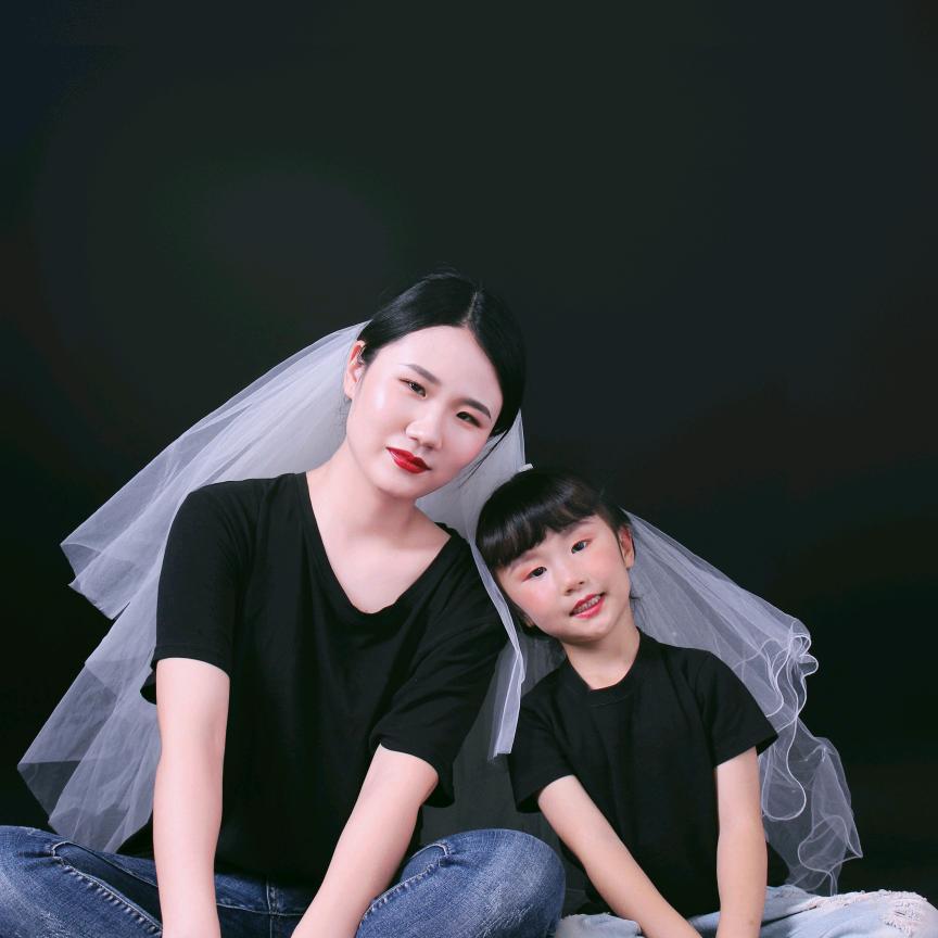 山悅沐汐
