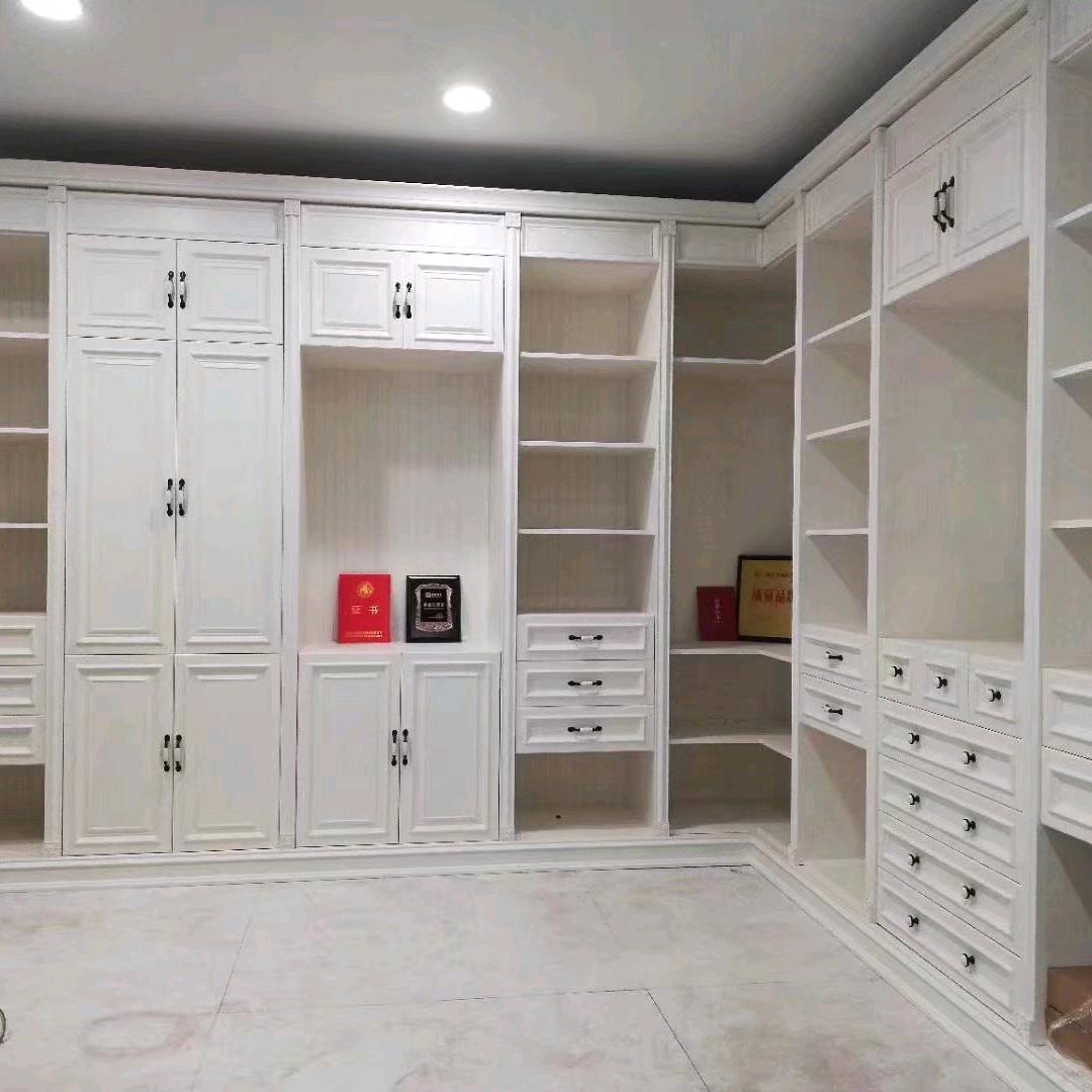 策马奔腾（全铝家居）