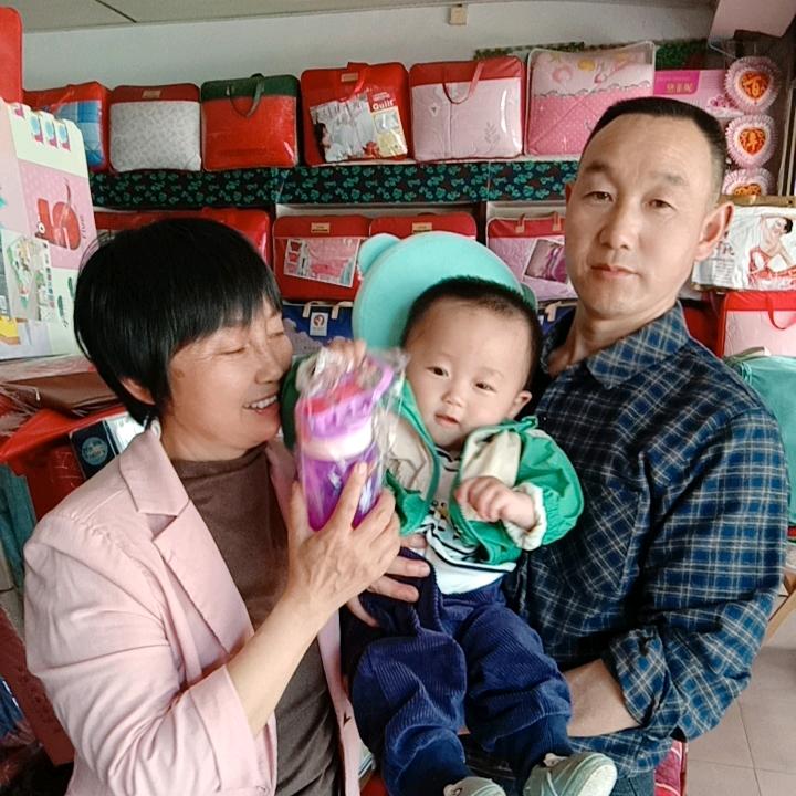 杜杜（爱晚亭家纺）