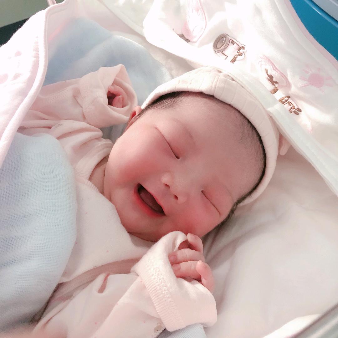 宝妈万华颖