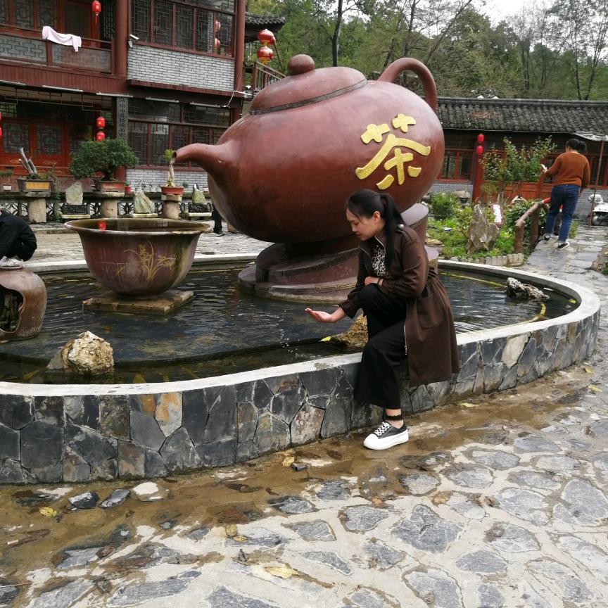 红（拒绝连赞）
