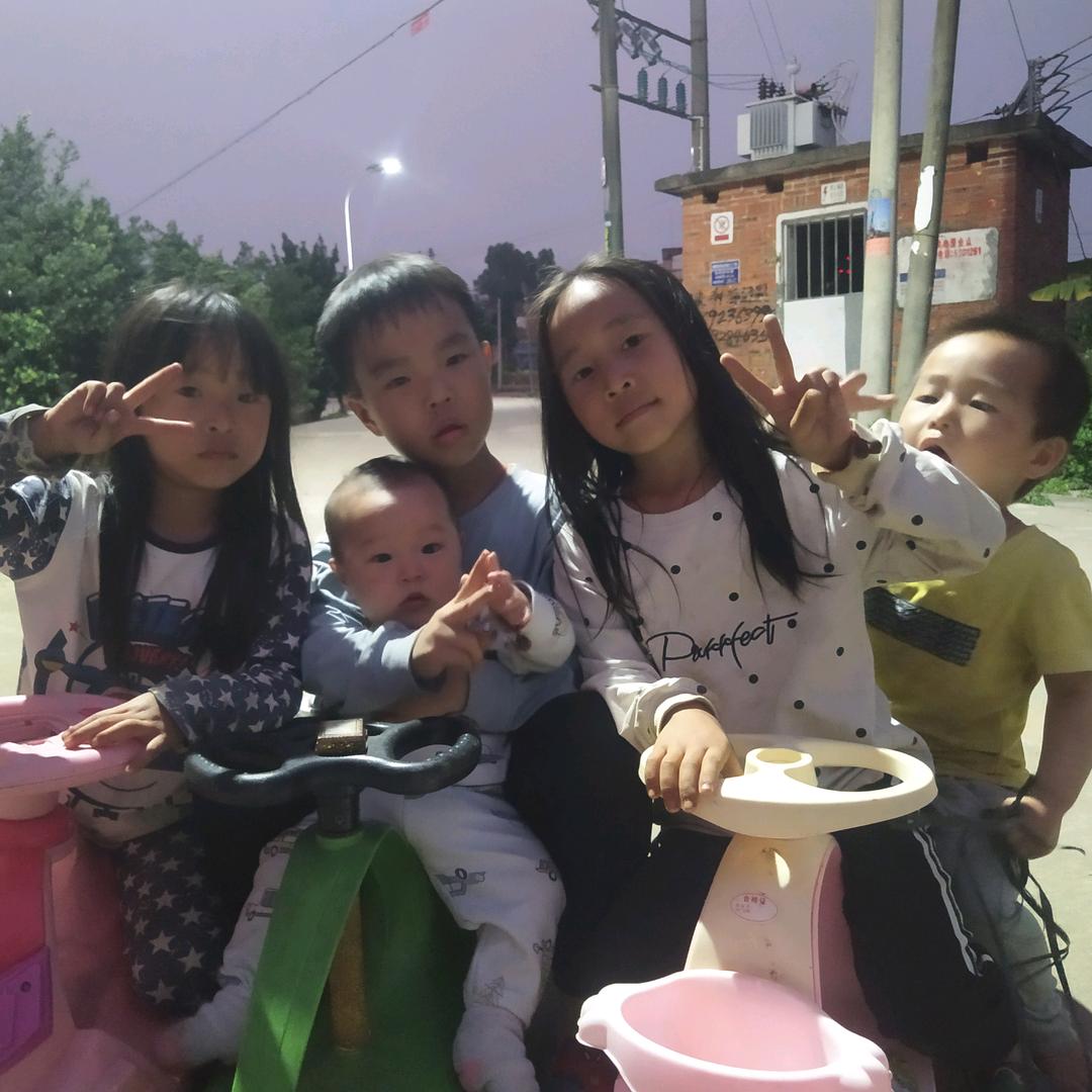 zxm🥀₅²⁰💃余生有你